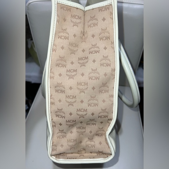 MCM Work Laptop Tote Bag Khaki Canvas MCM Visetos Logo Cream /Gray Leather Trim - Picture 4 of 13